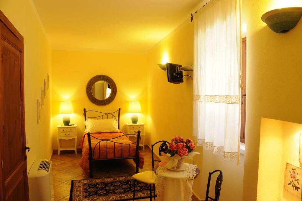La Casa Di Babbai Hotel Nuchis Room photo